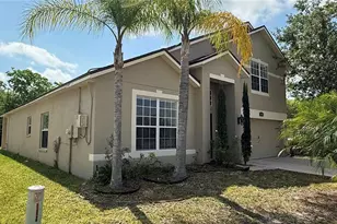 979 Hacienda Cir, Kissimmee, FL 34741 - Photo 2