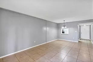 2864 N Powers Dr, Orlando, FL 32818 - Photo 20