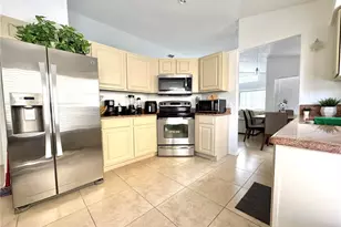 2711 Emerson Ln, Kissimmee, FL 34743 - Photo 4