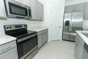 165 Citrine Loop, Kissimmee, FL 34758 - Photo 4