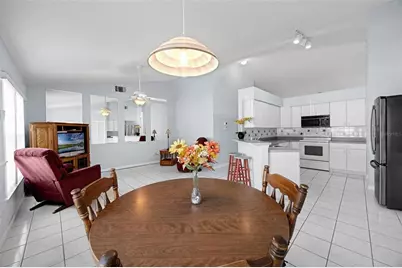 11730 Kennington Court, Orlando, FL 32824 - Photo 8