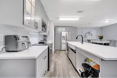 320 Southern Winds Boulevard, Deland, FL 32720 - Photo 12