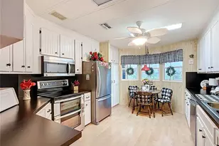 6044 Grand Oaks Dr SE, Winter Haven, FL 33884 - Photo 6