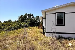 601 Highlands Lake Dr, Lake Placid, FL 33852 - Photo 48