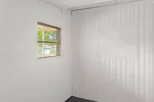 3327 S Citrus Cir, Zellwood, FL 32798 - Photo 40