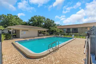 5151 Puritan Cir, Tampa, FL 33617 - Photo 52