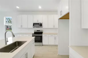 3723 Malad Wy, Tavares, FL 32778 - Photo 8