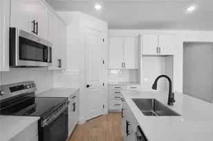 159 Waterstone Loop, Tavares, FL 32778 - Photo 6