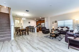 9047 Dogleg Dr, Davenport, FL 33896 - Photo 4