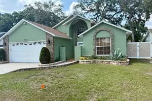 2779 Theresa Dr, Kissimmee, FL 34744 - Photo 2