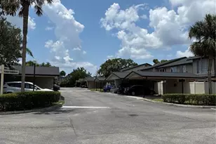 1844 Townhall Ln, Orlando, FL 32807 - Photo 4