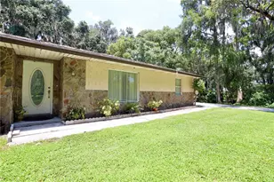 860 Oak Shore Dr, Saint Cloud, FL 34771 - Photo 4