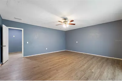 31 Lake Link Circle SE, Winter Haven, FL 33884 - Photo 6
