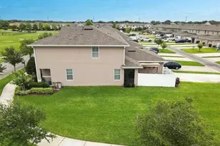 4800 Riverwalk Dr, Saint Cloud, FL 34771 - Photo 4
