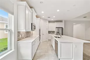 726 Irvine Ranch Rd, Kissimmee, FL 34759 - Photo 10