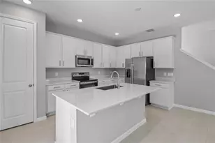 555 Summit River Dr, Apopka, FL 32712 - Photo 6