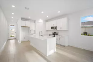 9127 Players Dr, Weeki Wachee, FL 34613 - Photo 6