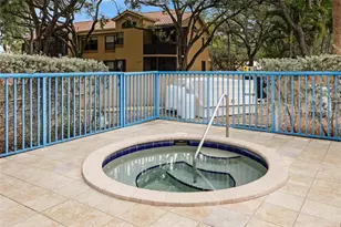 15499 Miami Lakeway N, Miami Lakes, FL 33014 - Photo 34