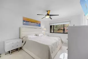 15499 Miami Lakeway N, Miami Lakes, FL 33014 - Photo 18