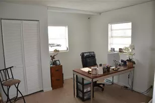 5810 Paradise Ln, Orlando, FL 32808 - Photo 16