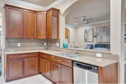 6932 Gray Catbird Loop, Wesley Chapel, FL 33545 - Photo 8