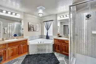 6932 Gray Catbird Loop, Wesley Chapel, FL 33545 - Photo 12