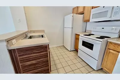 2219 San Vittorino Circle #106, Kissimmee, FL 34741 - Photo 8