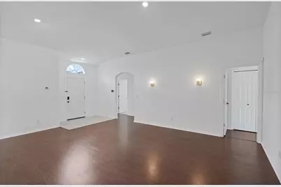 307 Balmoral Court, Davenport, FL 33896 - Photo 4