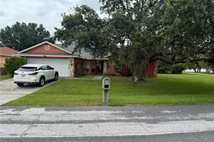 925 Derbyshire Dr, Kissimmee, FL 34758 - Photo 1