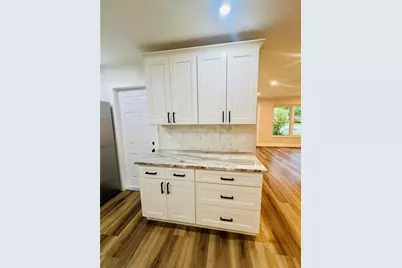 801 Leeward Way, Palm Harbor, FL 34685 - Photo 16