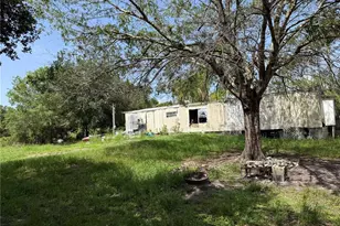 1724 Underwood Ter, Lorida, FL 33857 - Photo 1