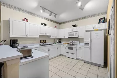 3111 Sun Lake Court #B, Kissimmee, FL 34747 - Photo 8