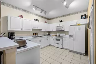 3111 Sun Lake Ct, Kissimmee, FL 34747 - Photo 8