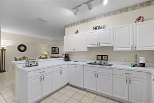 3111 Sun Lake Ct, Kissimmee, FL 34747 - Photo 8