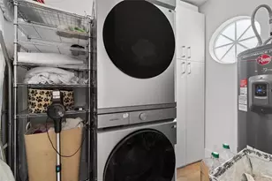 933 Jasmine St, Celebration, FL 34747 - Photo 30