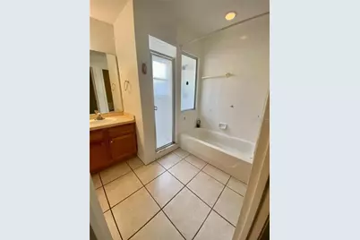 5230 Clarion Oaks Drive, Orlando, FL 32808 - Photo 18