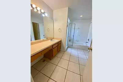 5230 Clarion Oaks Drive, Orlando, FL 32808 - Photo 16