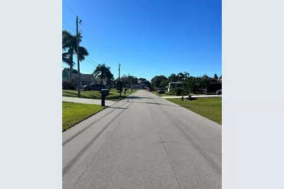 4941 NW Foxworth Avenue, Port Saint Lucie, FL 34983 - Photo 2