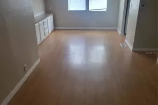 1634 Dolphin Dr, Saint Cloud, FL 34771 - Photo 6