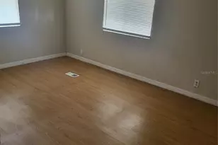 1634 Dolphin Dr, Saint Cloud, FL 34771 - Photo 8