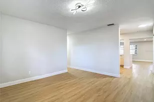 4202 W Bay Vista Ave, Tampa, FL 33611 - Photo 8