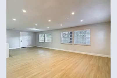 4202 W Bay Vista Avenue, Tampa, FL 33611 - Photo 26