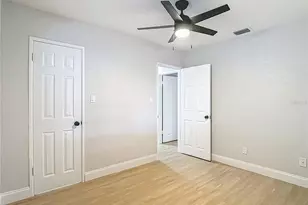 4202 W Bay Vista Ave, Tampa, FL 33611 - Photo 34