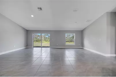 33 Peterlee Court, Kissimmee, FL 34758 - Photo 4