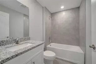 33 Peterlee Ct, Kissimmee, FL 34758 - Photo 32