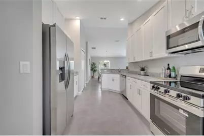 33 Peterlee Court, Kissimmee, FL 34758 - Photo 12