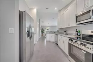 33 Peterlee Ct, Kissimmee, FL 34758 - Photo 12