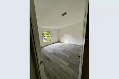 110 Sandpine Court, Saint Cloud, FL 34771 - Photo 8