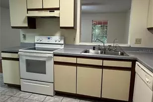 11133 Alderly Commons Ct, Orlando, FL 32837 - Photo 2