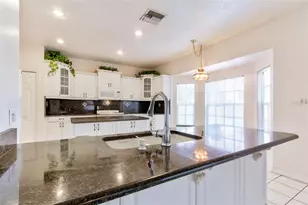 4905 Lake Cecile Dr, Kissimmee, FL 34746 - Photo 4